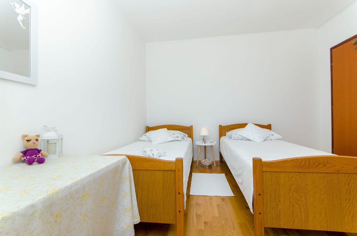 Apartments Bosiljka - By The Sea Sevid Exterior foto