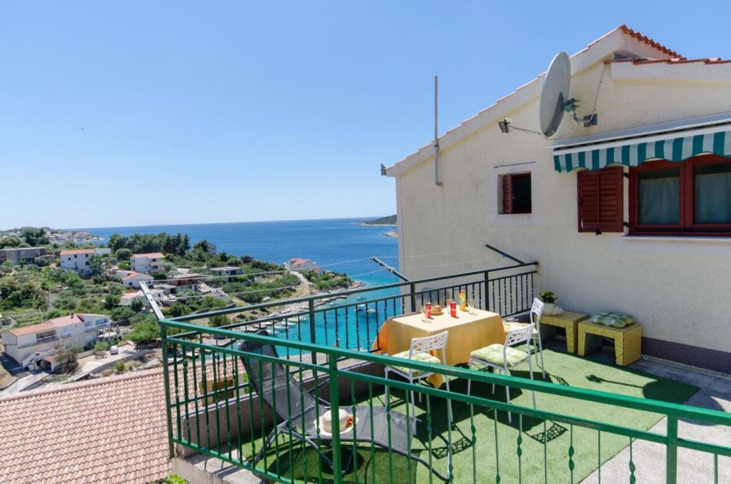 Apartments Bosiljka - By The Sea Sevid Exterior foto